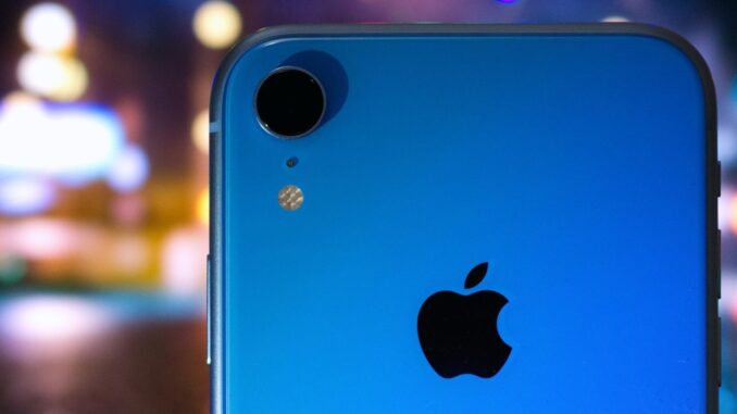apple, iphone